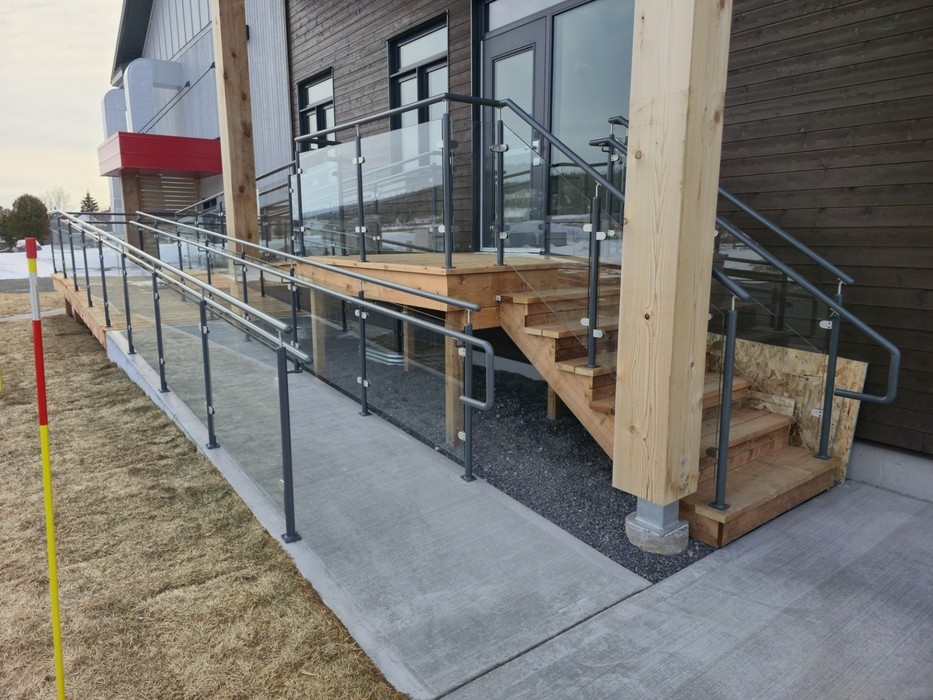 GARDE-CORPS CASERNE SAINT-SIMON